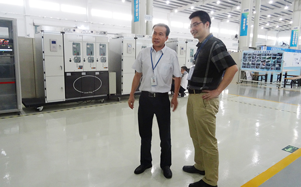 科陸電子公司領(lǐng)導到赫茲曼參觀、考察